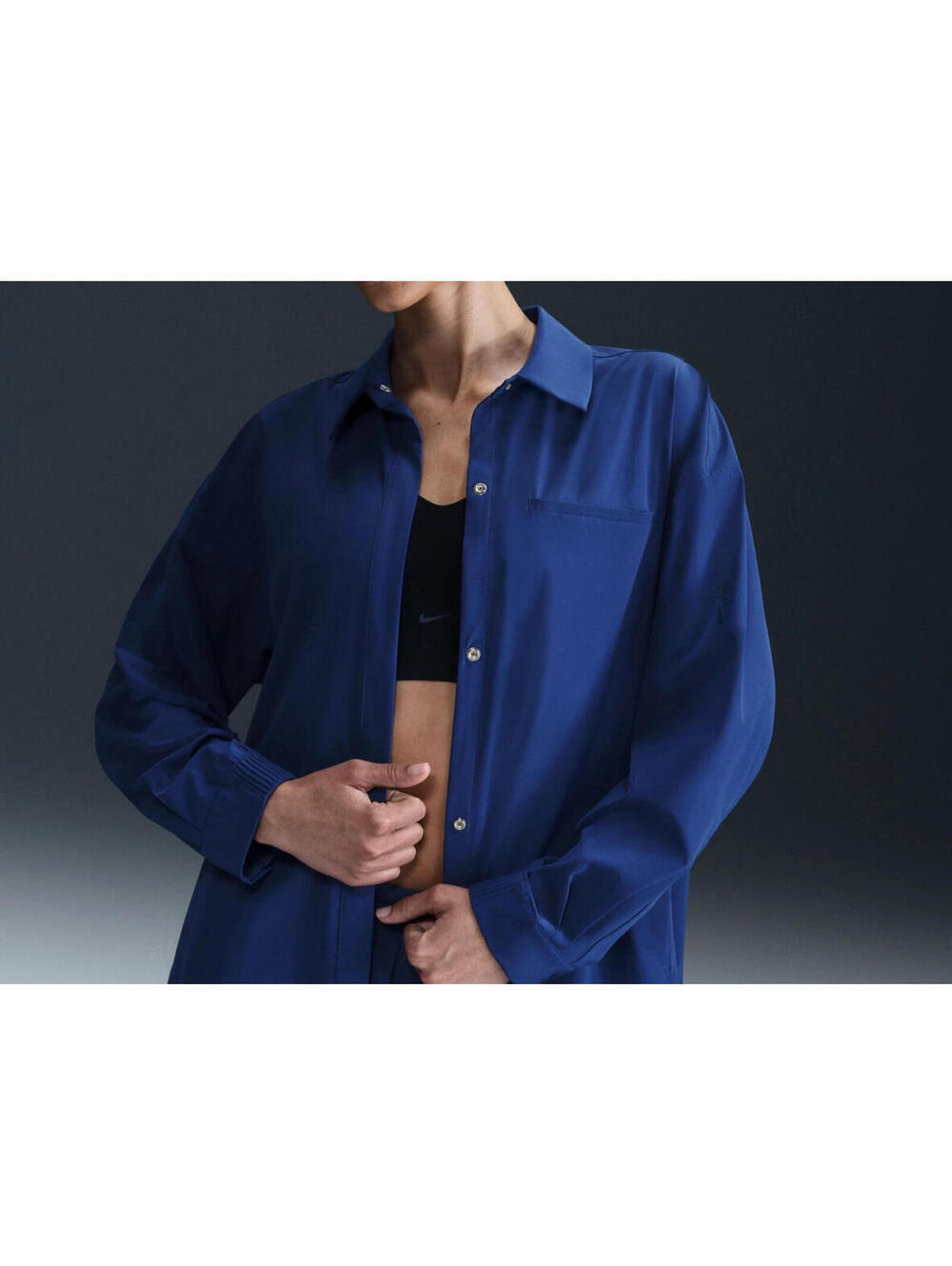 $130 Nike Women’s 24.7 PerfectStretch Dri-FIT Oversized Long Sleeve Shirt Small